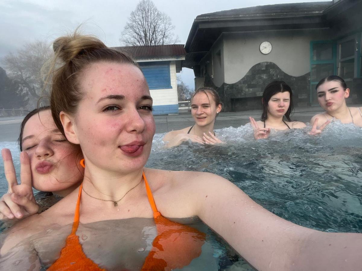 ..